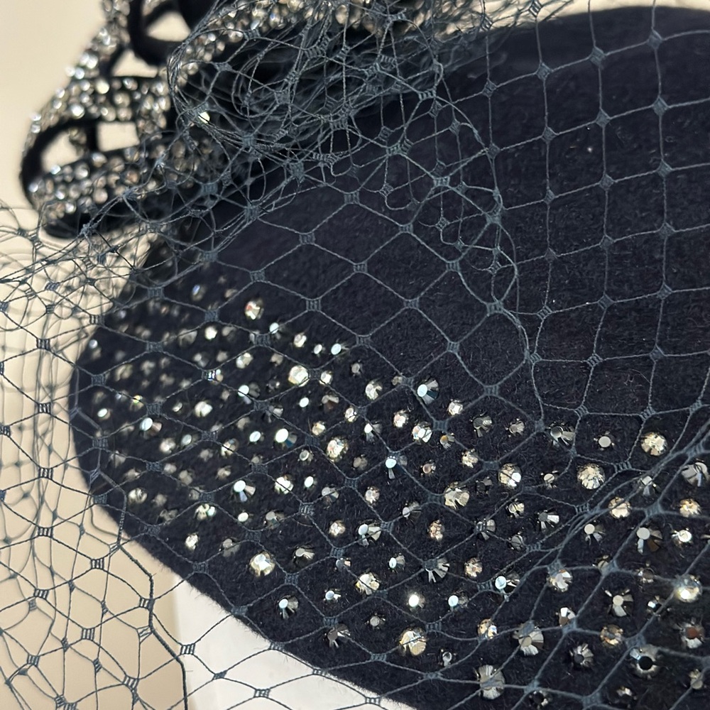 Diva blue Rabbit Hair pillbox hat with a net veil and rhinestone embellishment - Picture 7 of 12